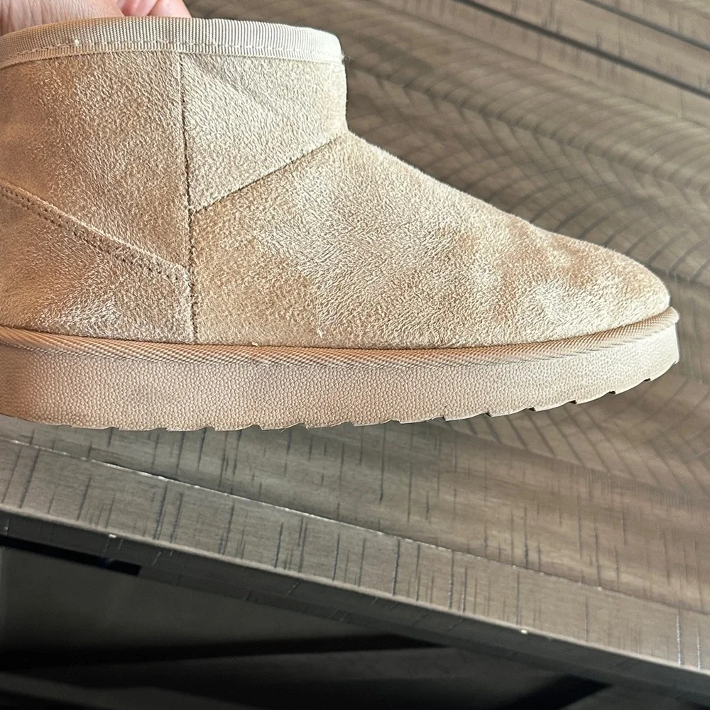 Cream Kids Suede Ankle Boots Sherpa Lined Winter Cozy